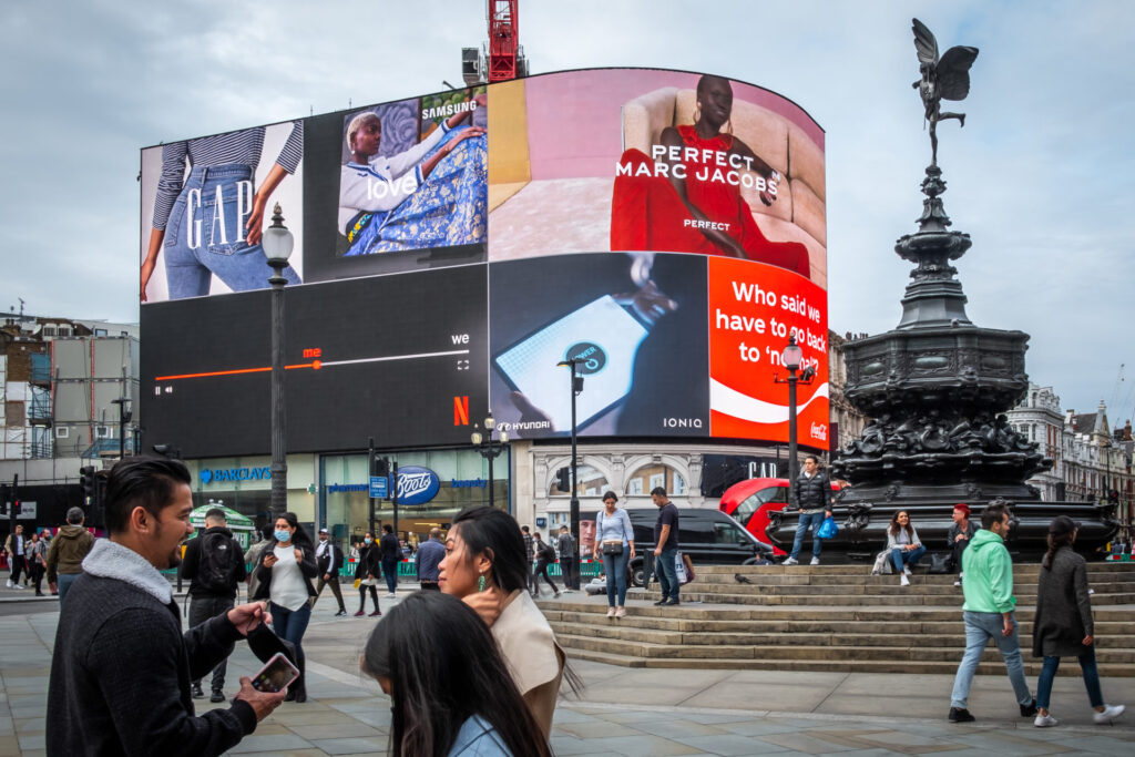 Piccadilly Lights Patchwork Design