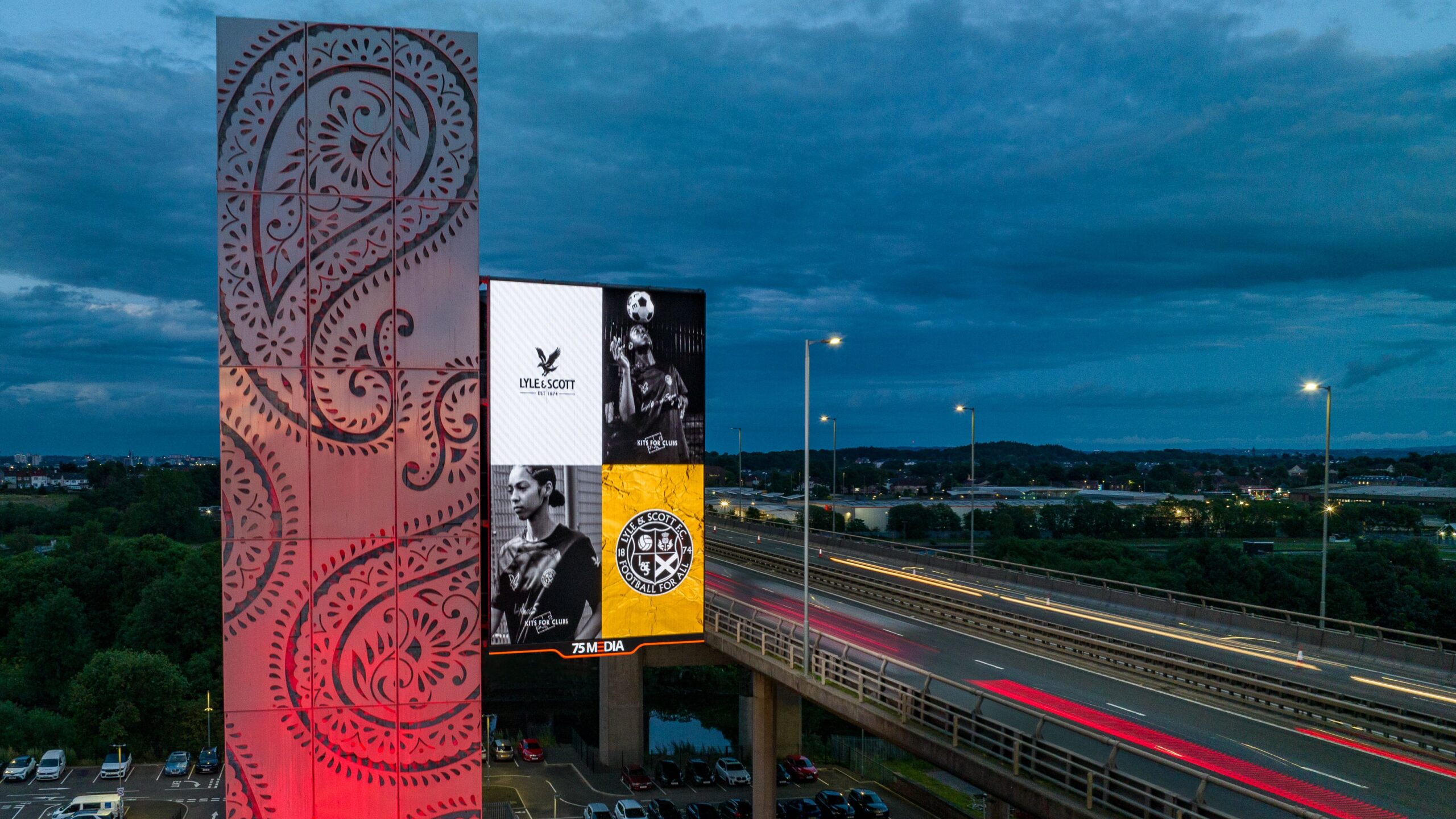 Glasgow Digital Tower Advertising - Excite Out Of Home Glasgow Digital Tower Advertising