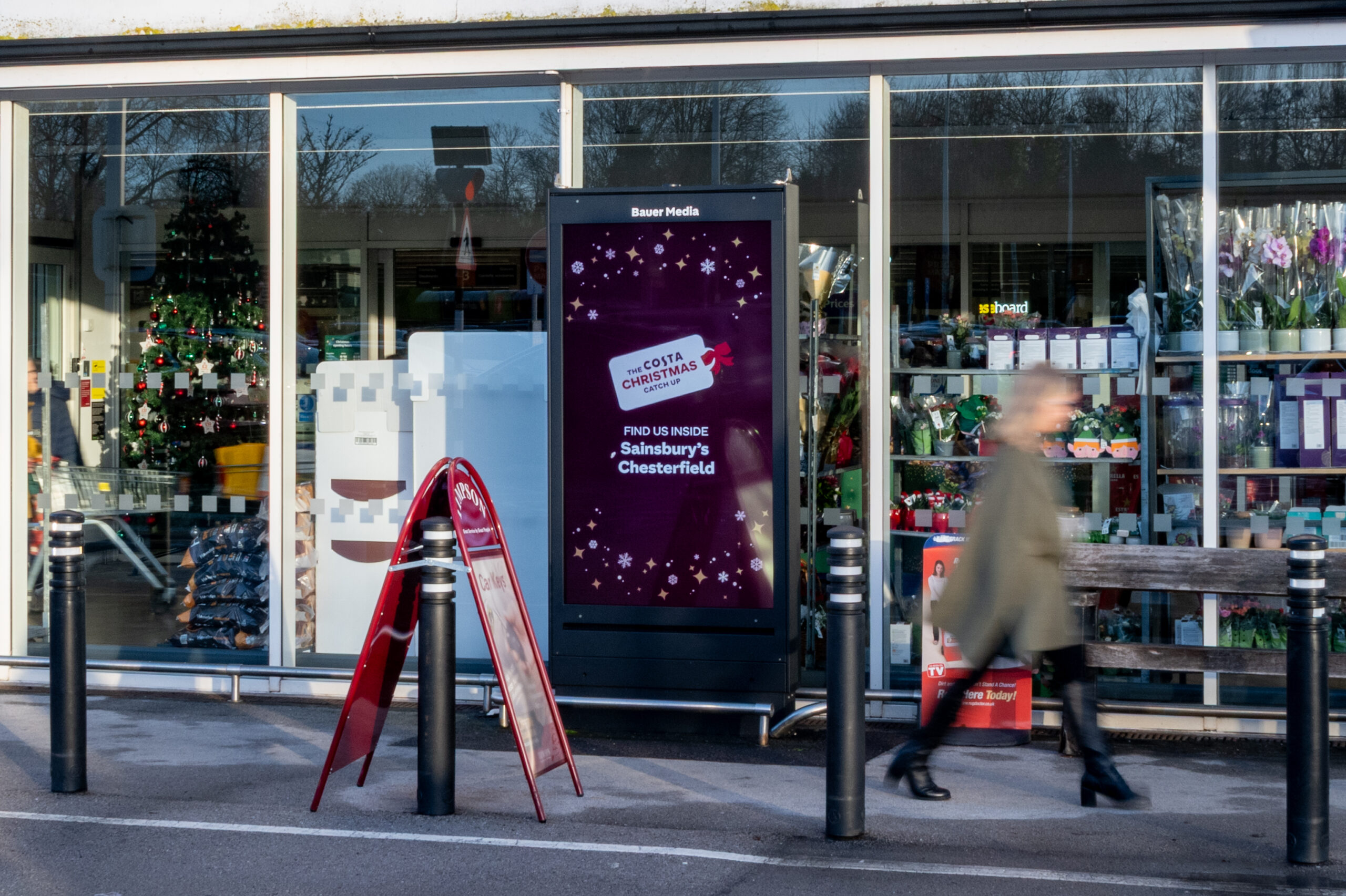 Costa Supermarket Advertising