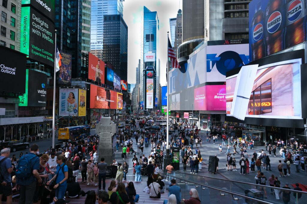 Digital billboards and large format out of home advertising in New York City